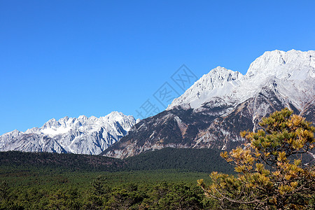 玉龙雪山图片