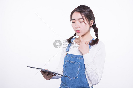 青春大学生用平板电脑 图片
