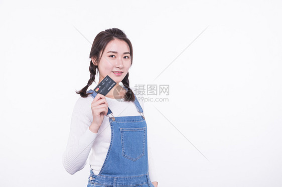 青春大学生手持信用卡图片