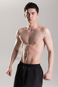 健身男性肌肉展示图片