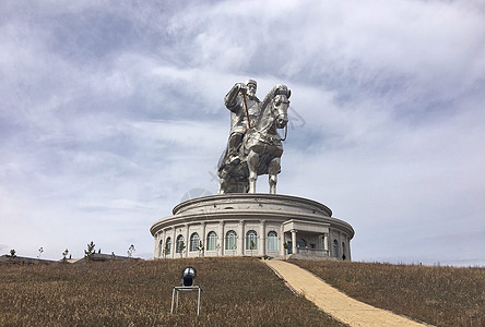 内蒙古博物院大草原上的成吉思汗雕像背景