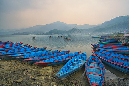 费瓦湖景区尼泊尔博卡拉费瓦湖背景