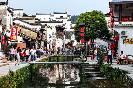 婺源江岭油菜花小桥流水的李坑背景