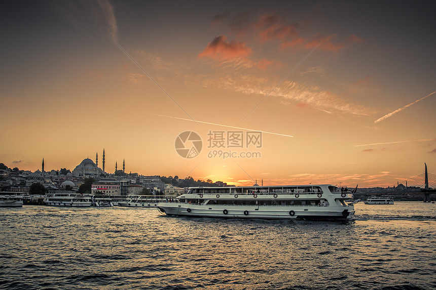 土耳其 伊斯坦布尔博斯普鲁斯海峡风光图片