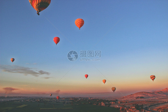 埃及卢克索热气球图片