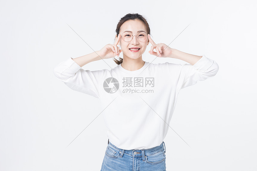 青春开心女青年形象图片