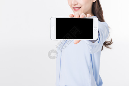 青年节手机海报青年女性展示手机特写背景