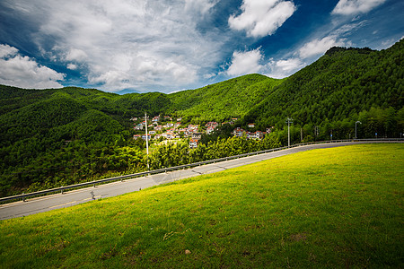 宜居之地图片