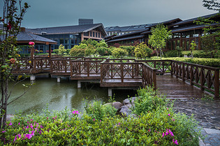 苏州颐舍温泉酒店花园图片