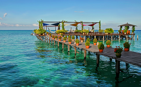 马来西亚景点建筑海上度假村的休闲区背景