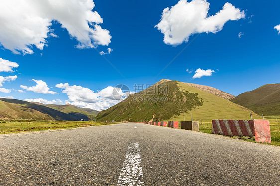 川藏线公路图片