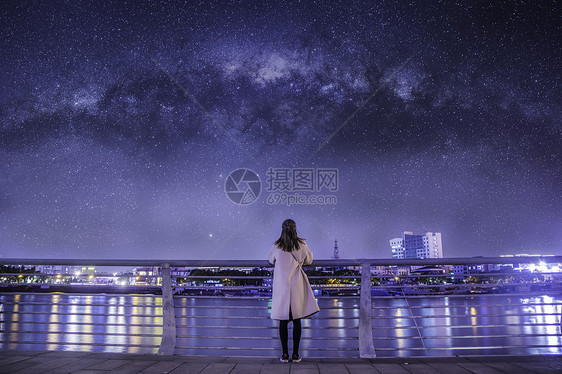 夜晚星空图片