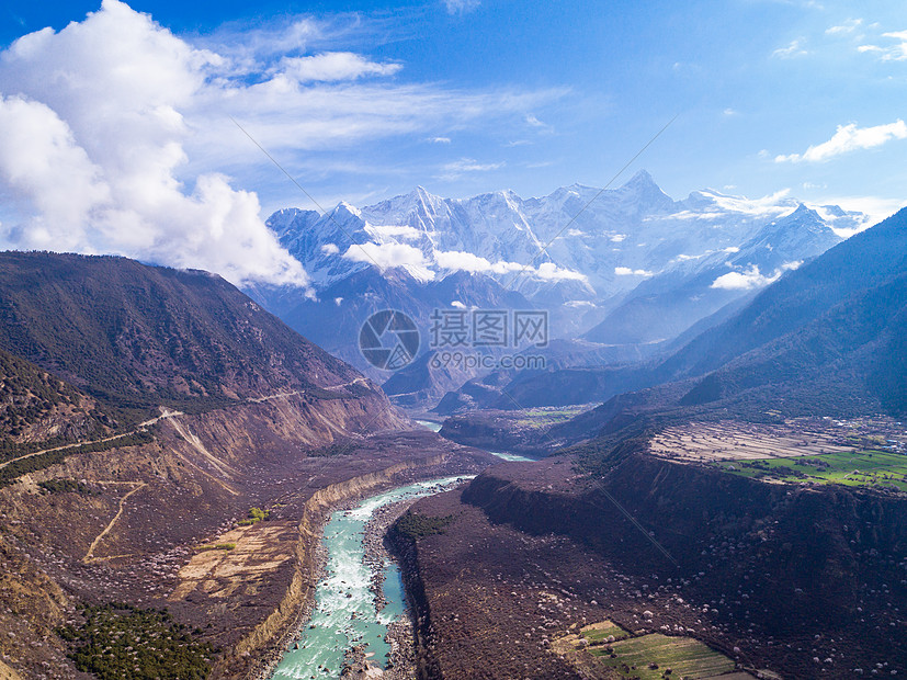 西藏南迦巴瓦风景山川河流图片