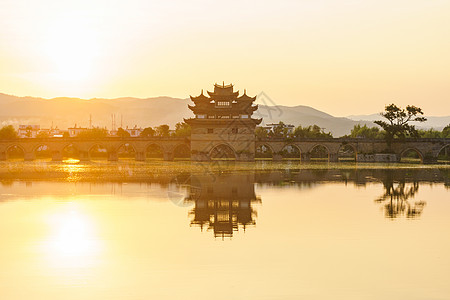 云南建水双龙桥背景