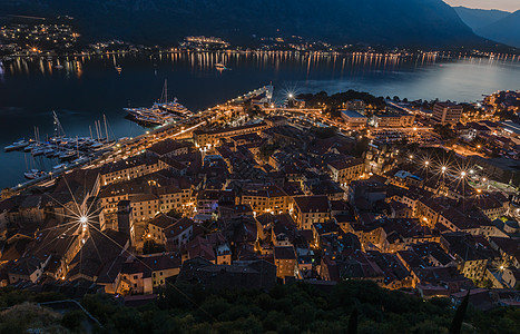 欧洲黑山共和国旅游名城科托尔夜景图片