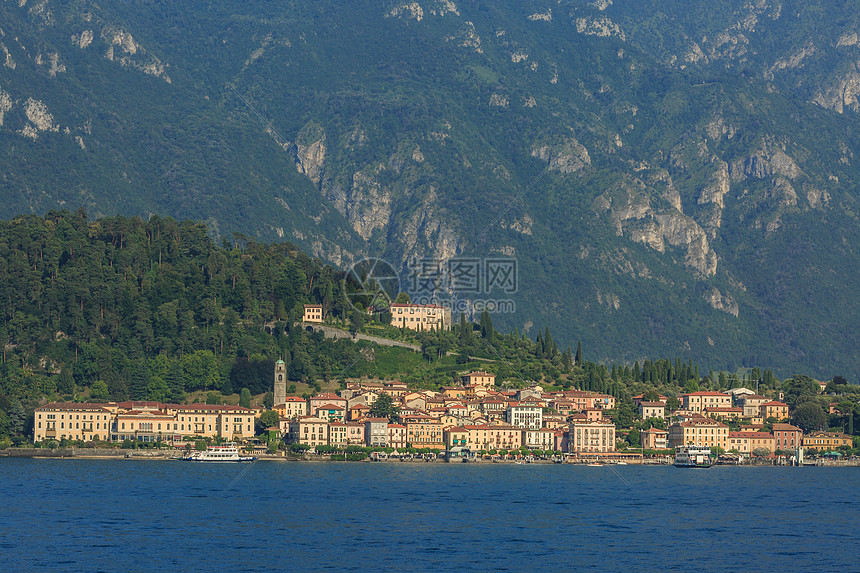 意大利科莫湖边的小镇图片