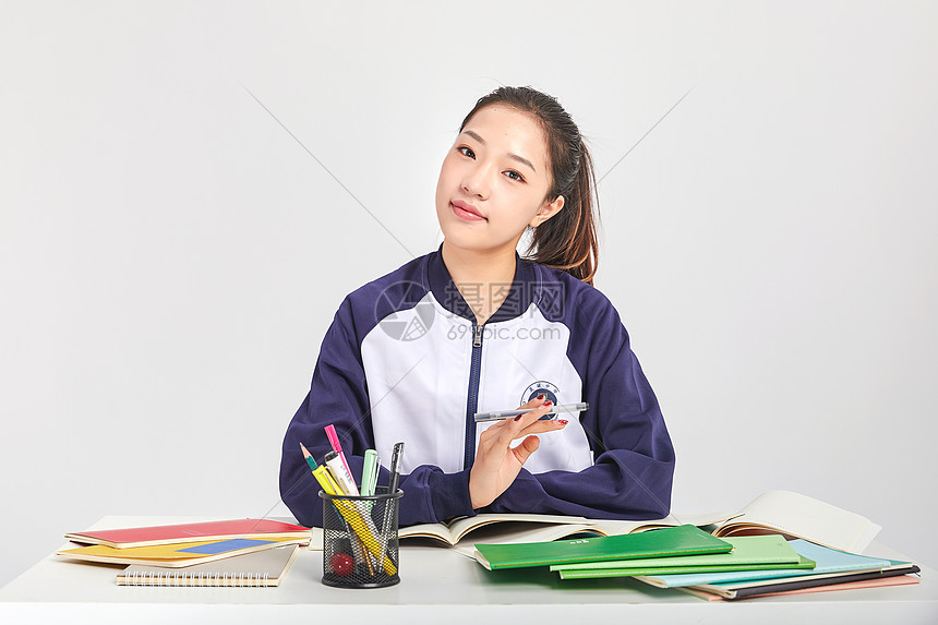 女高中生高中做v高中形象古美上海市动作图片