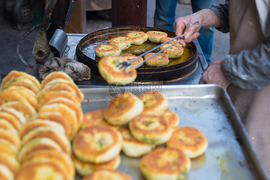 江苏靖江季市老街烧饼图片