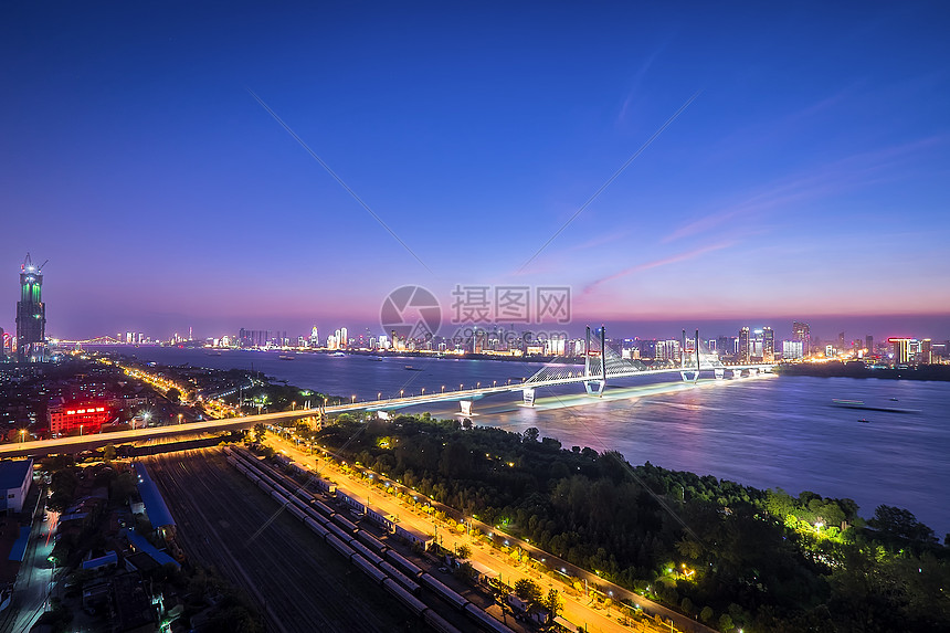 武汉长江二桥夜景图片