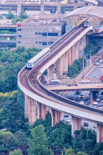 城市轨道交通列车图片