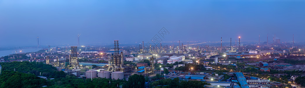 化工厂夜景工厂晴朗夜空高清图片