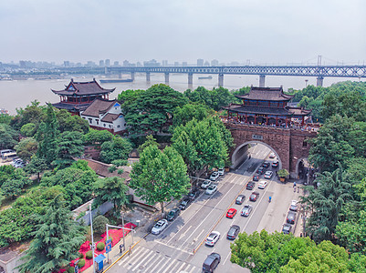 武汉地标晴川阁铁门关背景图片