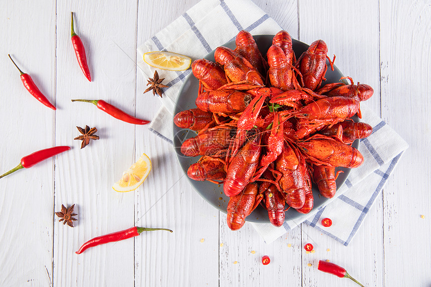 夏季美食小龙虾图片