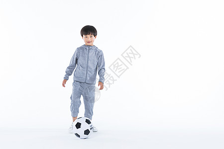 阿森纳客战伯恩利首发：约克雷斯、埃泽先发 萨利巴出战 道曼替补