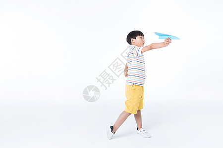 学生玩纸飞机儿童玩纸飞机背景
