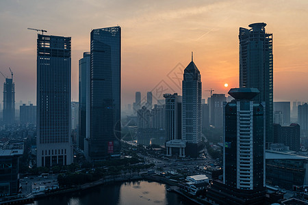 西北湖金融圈的日落背景图片