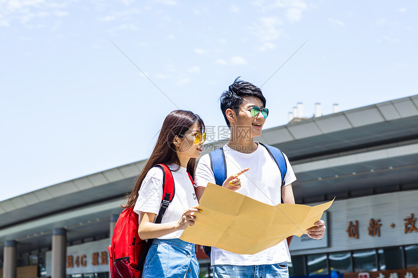 情侣旅游上海图片