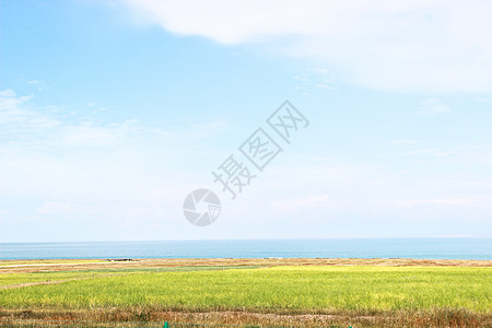 蓝天白云湖青海湖背景