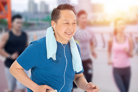 老年健身跑步运动高清图片