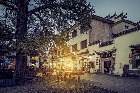 古镇夜晚乡村小溪风景高清图片