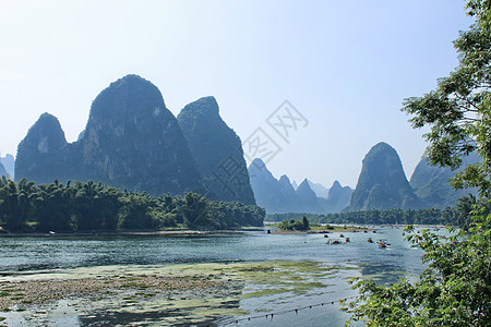 河边风景广西桂林阳朔漓江背景