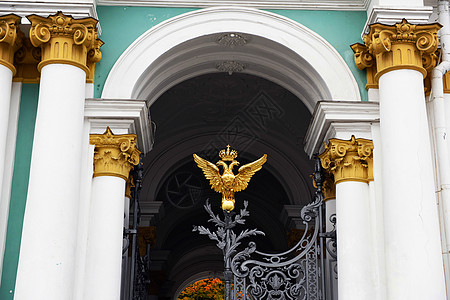 俄罗斯圣彼得堡冬宫宫门图片