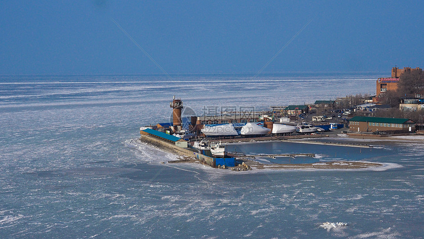 海参崴冰湖图片