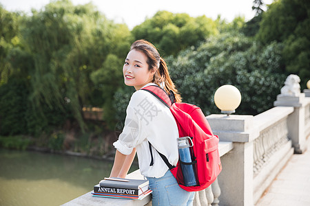 可爱人物毕业季青春大学生背景