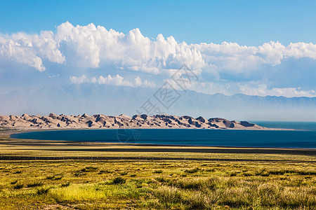 大美青海卓尔山大美青海湖背景