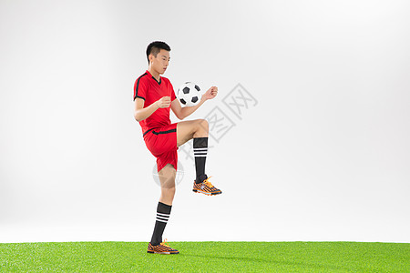 中超积分榜：海港先赛4分领跑！若蓉城输球+申花不胜将送海港夺冠