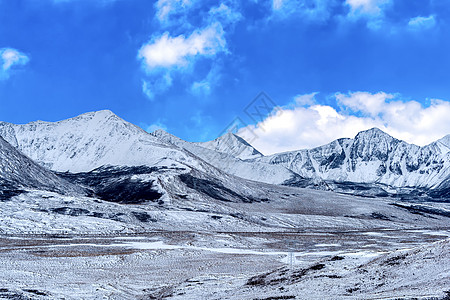 拉脊山雪山蓝天拉脊山高清图片