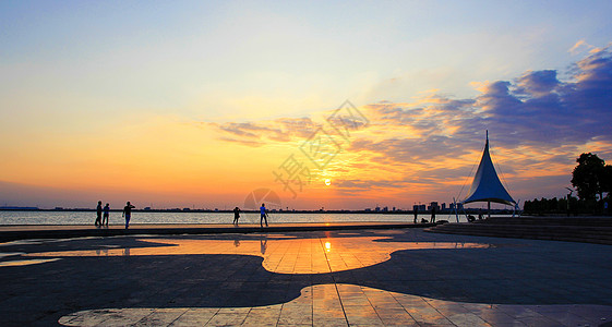 夕阳无限好夕照海星岛背景