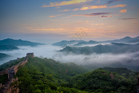 箭扣长城云海背景