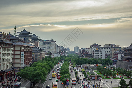 西安鼓楼大街风景图片