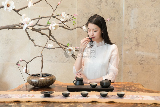 茶艺女性图片