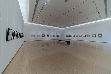 空无一人的武汉美术馆展厅高清图片