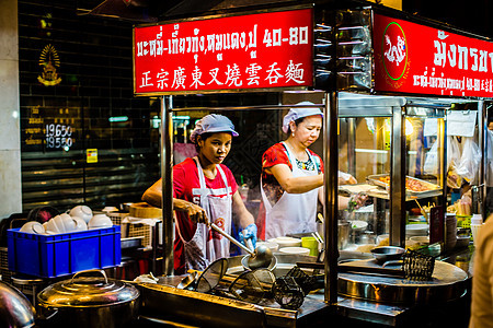 曼谷街头小吃图片