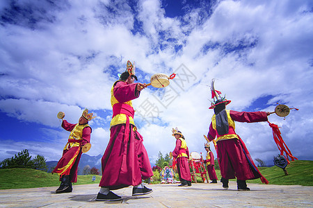 丽江东巴祈福图片