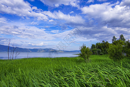 大海落日大理洱海风景背景