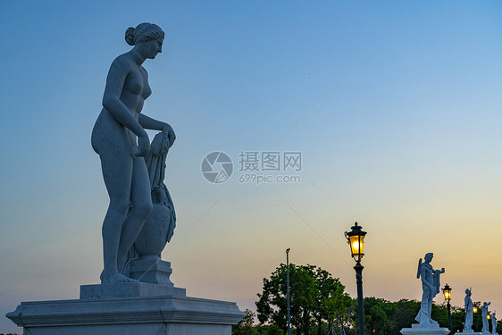 台南奇美的雕像图片